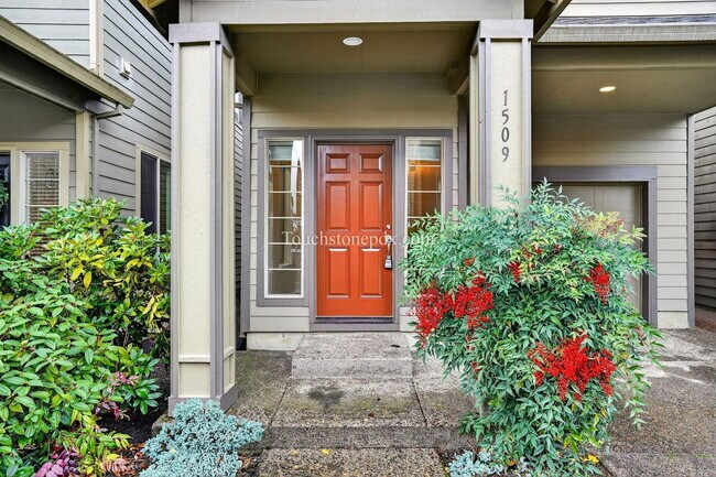 Building Photo - 1509 SW 175th Ave