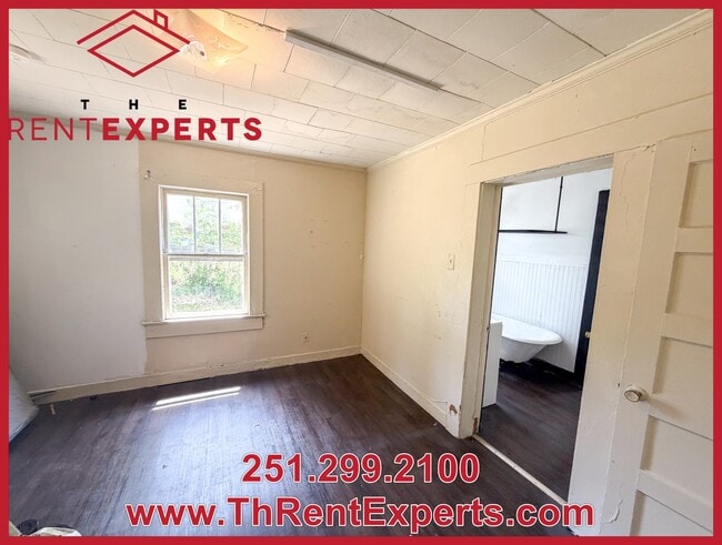 Building Photo - 38 Flock Ave