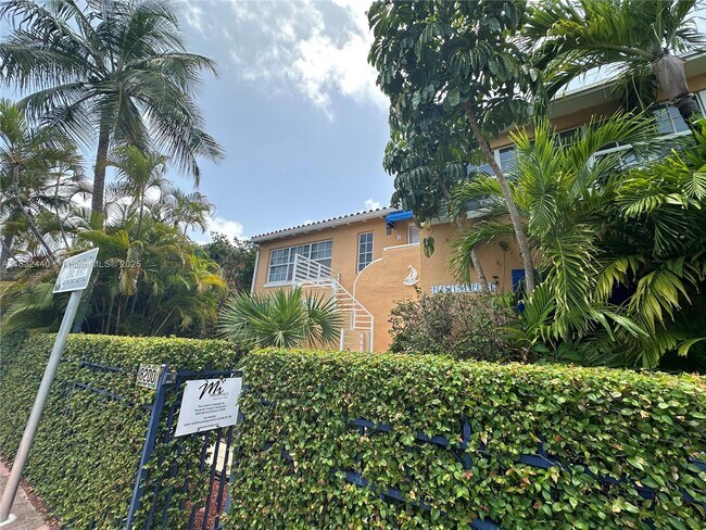 Building Photo - 8200 Harding Ave