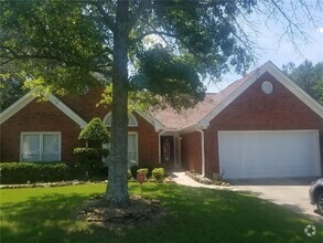 Building Photo - 4760 Fairway View Ct