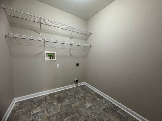 Building Photo - Beautiful Single Family Home