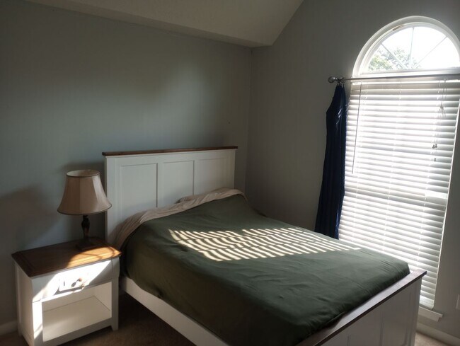 Building Photo - 518 Ridgecliff Ct