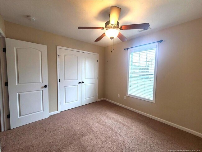 Building Photo - 265 Carolina Oaks Cir