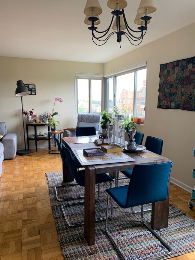 Dining room, south facing - 4600 Connecticut Ave NW