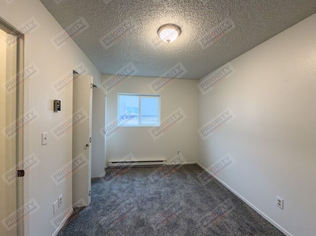 Building Photo - Ealges Nest Apartments