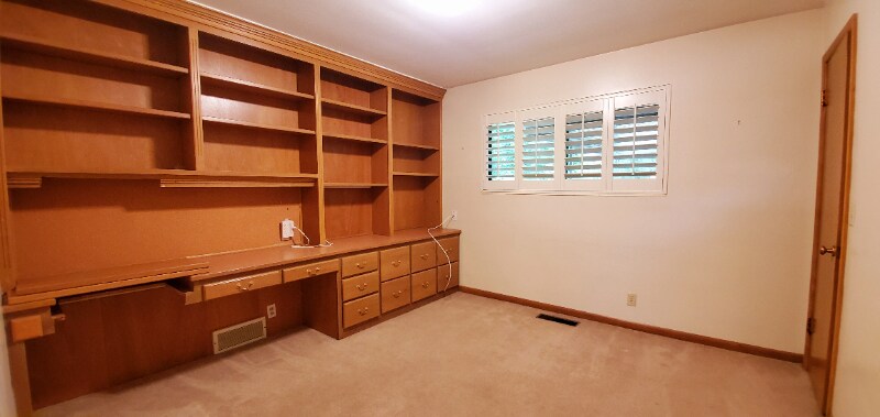 Building Photo - 728 W 800 S
