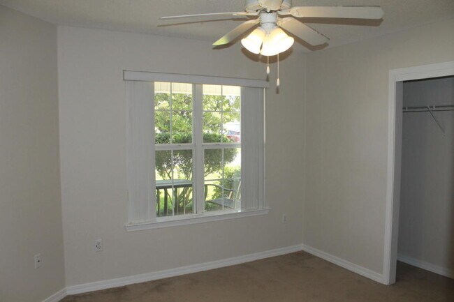 Building Photo - 1606 Trent St