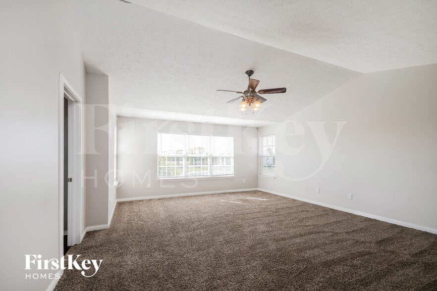 Building Photo - 10871 Monarch Springs Ct