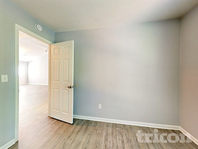 Building Photo - 8501 Milton Morris Dr