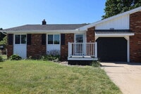 Building Photo - 1028 Rosewood St