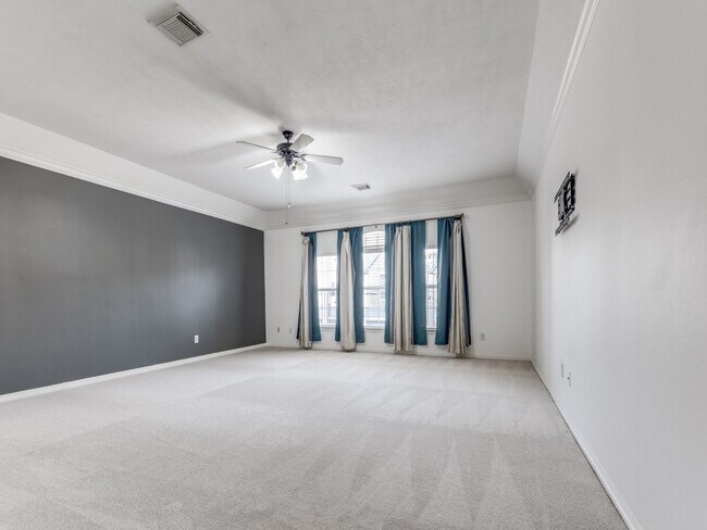 Building Photo - 5413 Nolda St