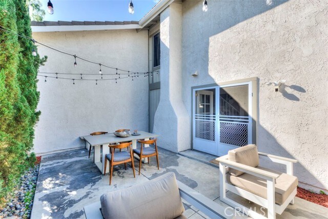 Building Photo - 3341 Calle La Veta