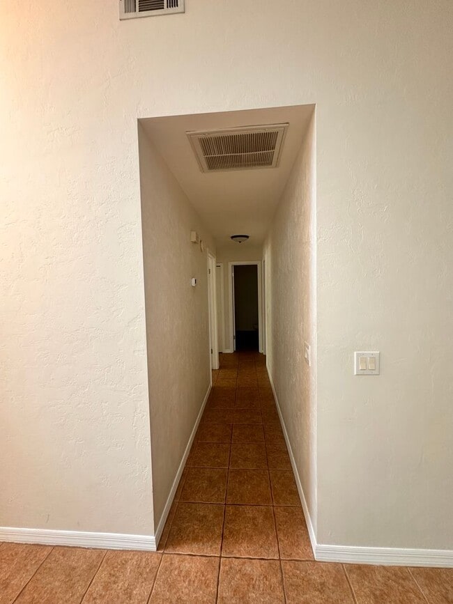 Building Photo - 360 NW 48th Blvd