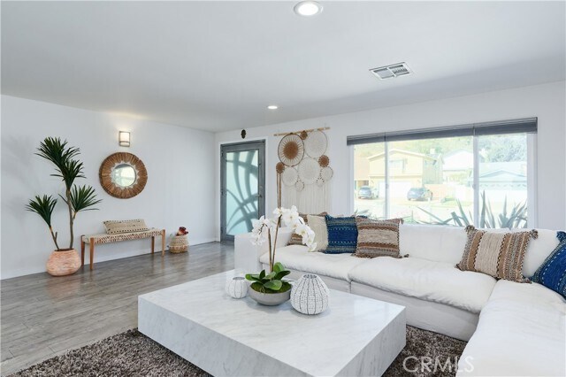 Building Photo - 6550 Smoke Tree Ave