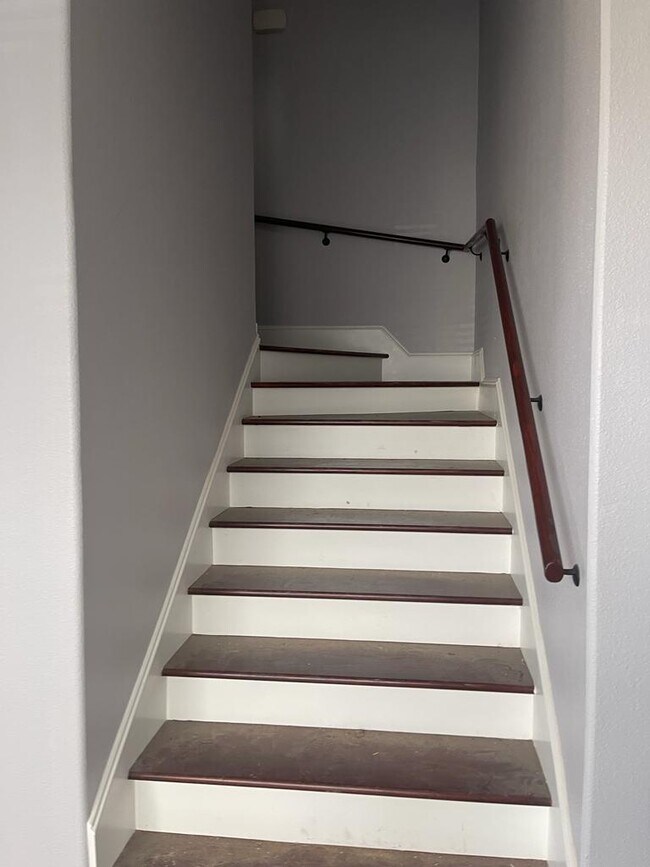 Stairs to 2nd floor - 2530 S Sacramento Ave