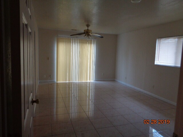 Building Photo - 355 Spindrift Way