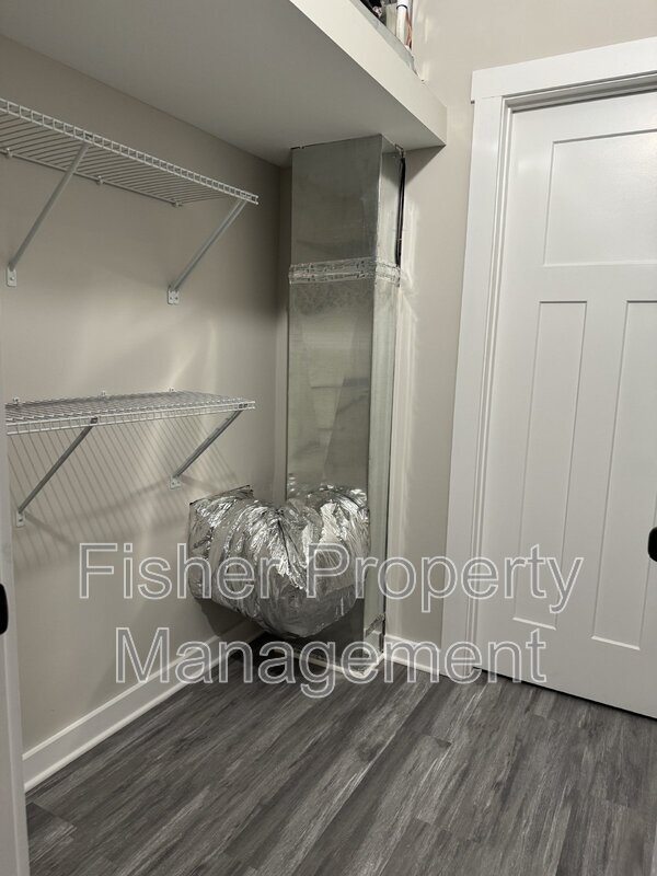 Building Photo - 615 Albemarle St