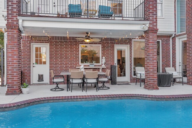 Building Photo - 3402 Haywood Ct
