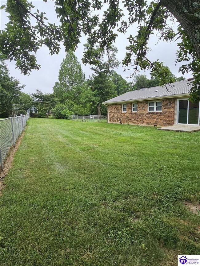 Building Photo - 607 Harvard Dr