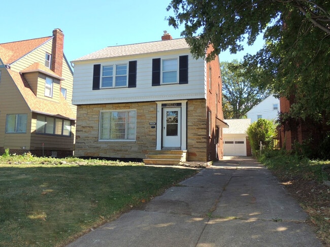 Primary Photo - Astonishingly Renovated 3 Bedroom, 1.5 Bathroom Colonial!