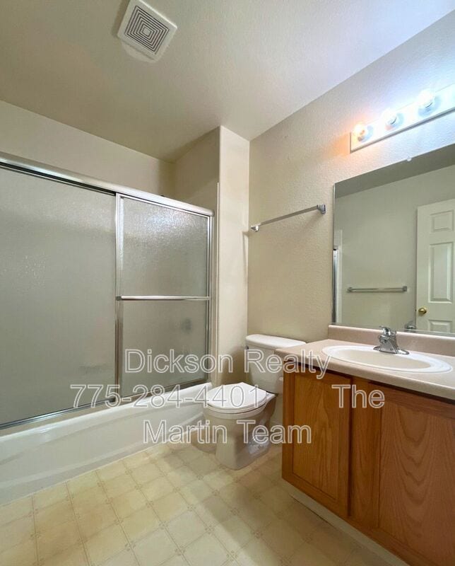 Building Photo - 2275 Albatross Way