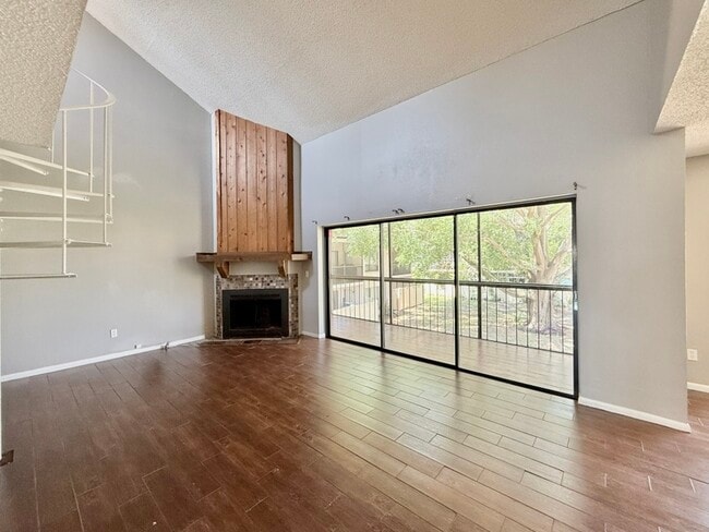Building Photo - 4819 Puritan Cir