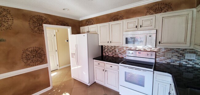 Building Photo - 5443 Winters Way