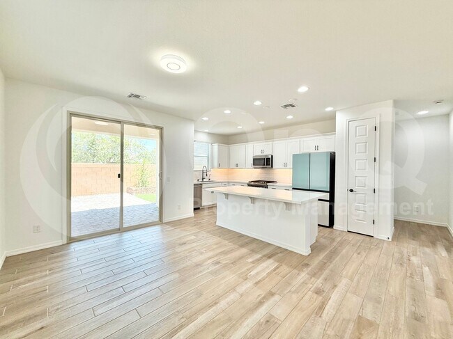 Building Photo - 25493 N 143rd Dr