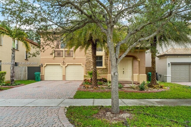 Building Photo - 24301 SW 112 CT