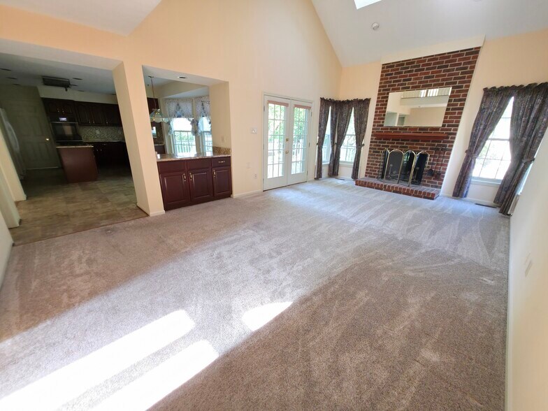 Building Photo - 15803 Lautrec Ct