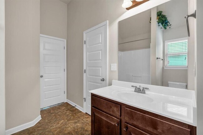 Building Photo - 845 Nevis Way