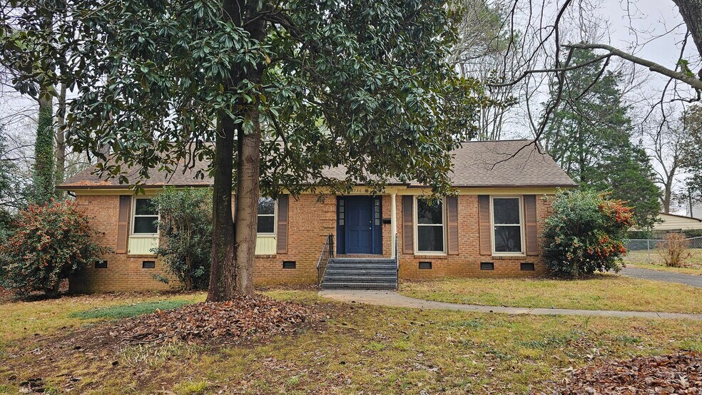 Building Photo - 6736 Hartsell Pl