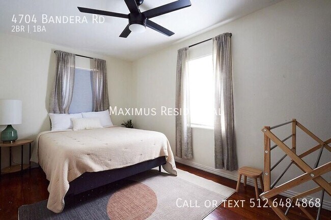 Building Photo - 4704 Bandera Rd