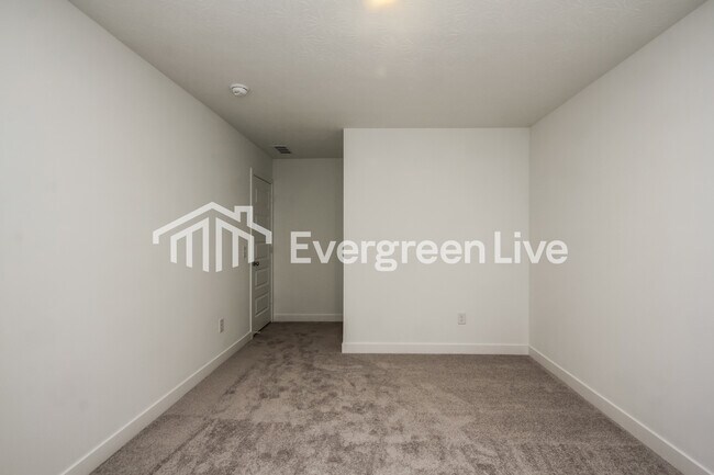 Building Photo - 3598 Copley Ct