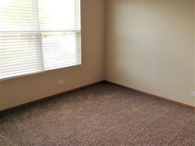 Building Photo - 2810 Cadbury Cir