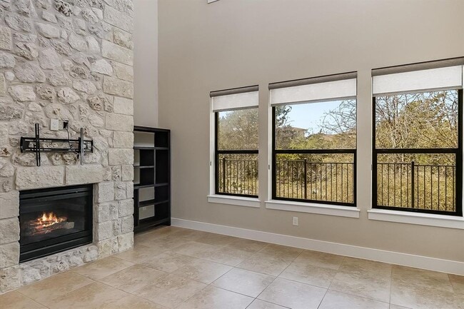 Building Photo - 509 Baylee Love Ln E