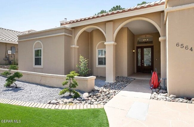 Building Photo - 6564 Brisa Del Mar Dr