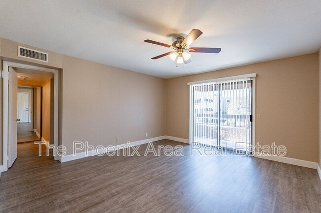 Building Photo - 16657 E Gunsight Dr