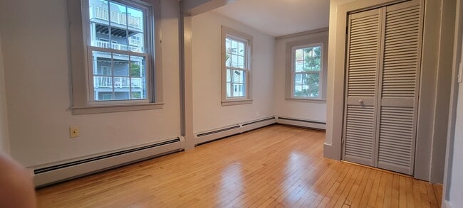 2nd bedroom - 30 Ingalls Terrace
