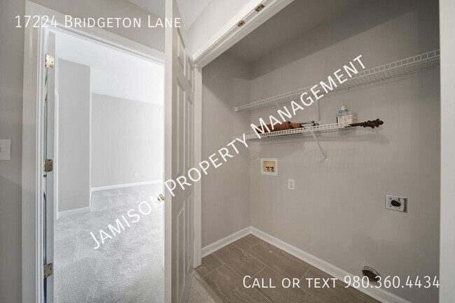 Building Photo - 17224 Bridgeton Ln