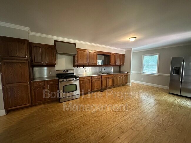 Building Photo - 1578 Trailwood Dr