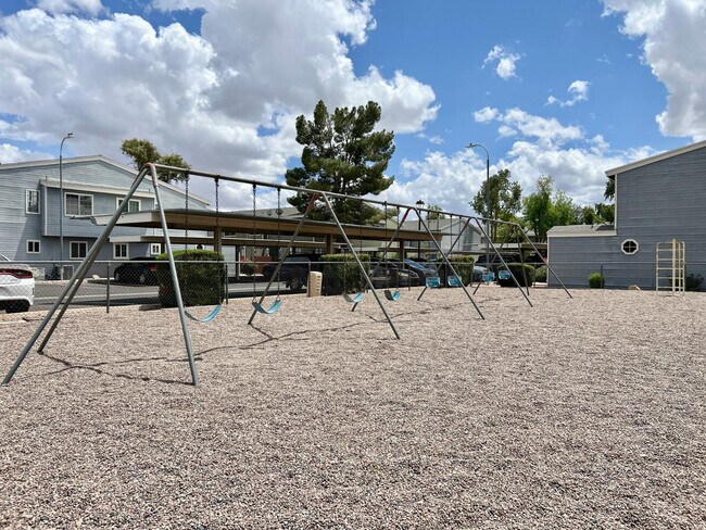 Building Photo - 2301 E University Dr