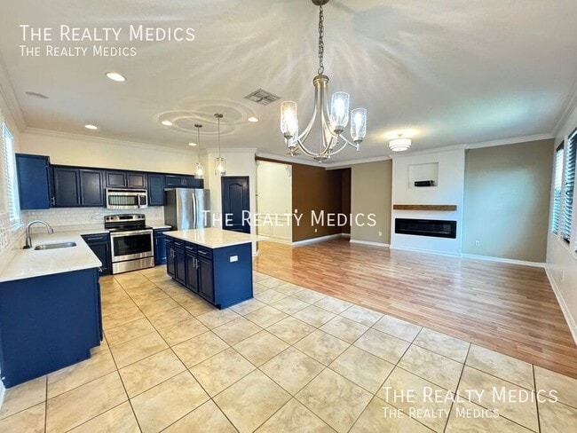 Building Photo - 308 Blue Cypress Dr