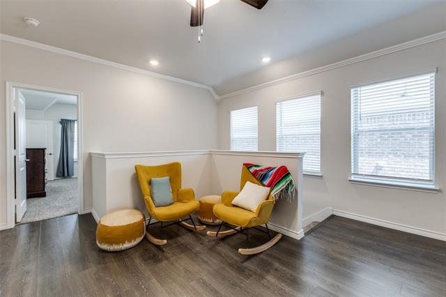 Building Photo - 2124 Steer Creek Pl