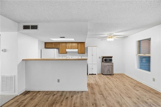 Building Photo - 4055 Whitehall Way