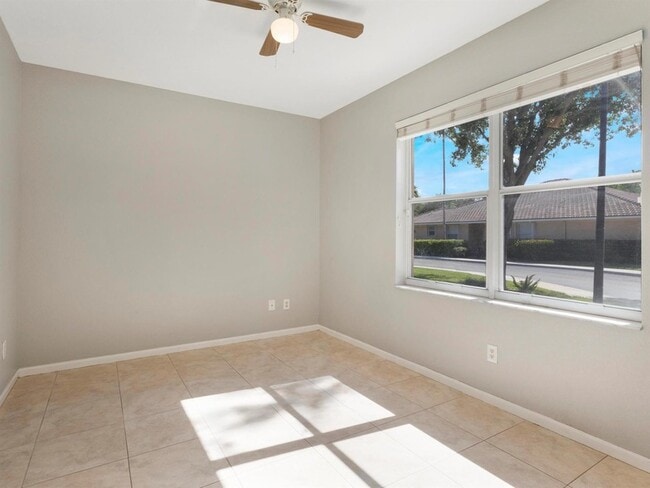 Building Photo - 219 Coral Trace Ln