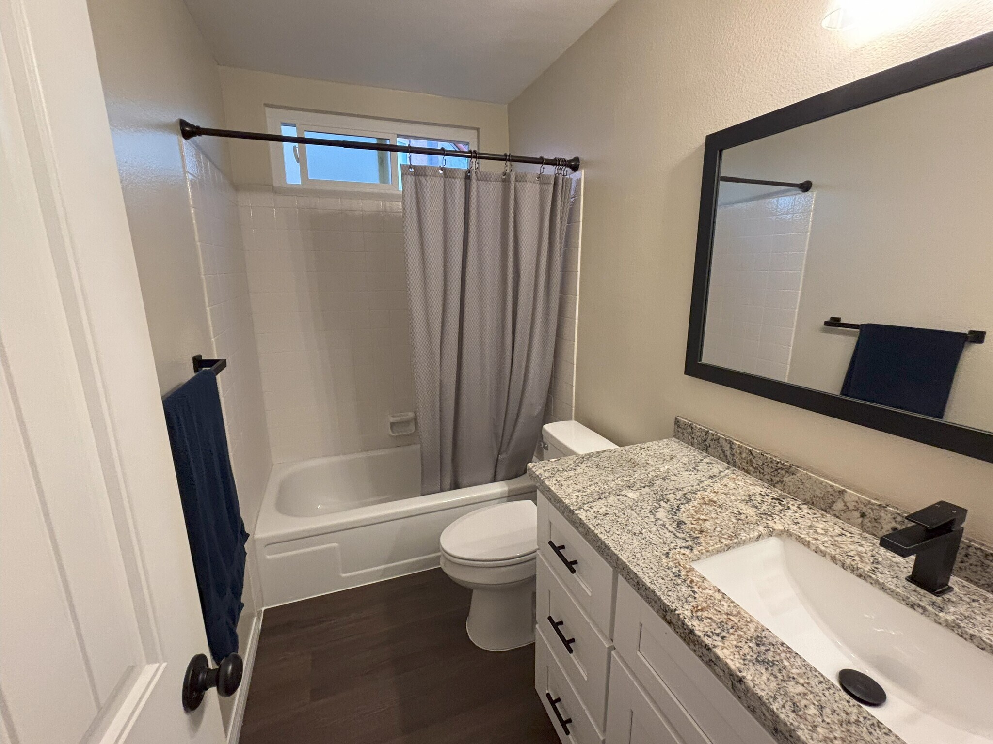 Building Photo - 6701 Paseo del Norte