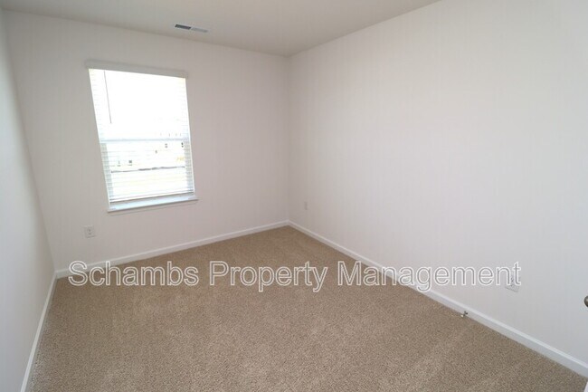 Building Photo - 360 Freestall Dr