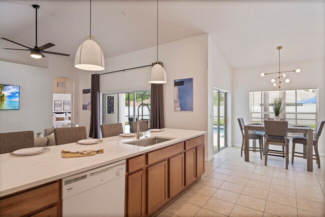 Building Photo - 11 Wheeler Ln