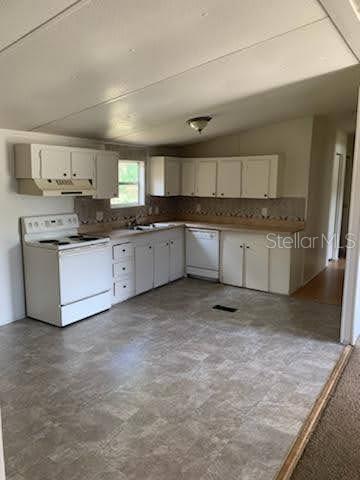 Building Photo - 3790 SW 168th Cir